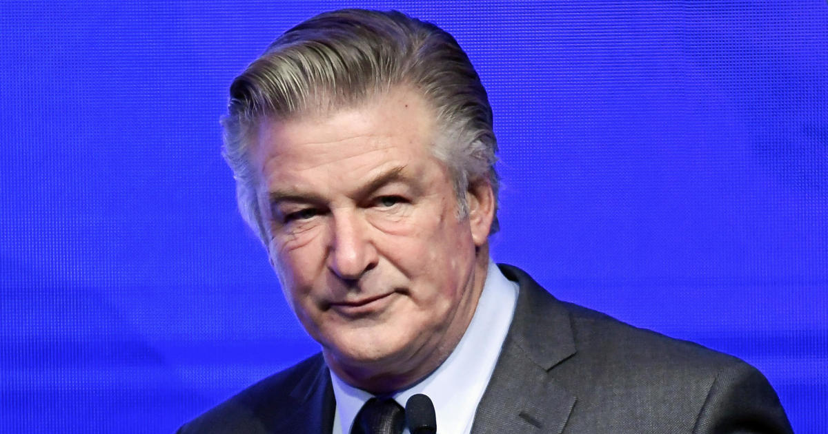 Alec Baldwin’s Triumphant SNL Return: A Night of Laughter and Resilience