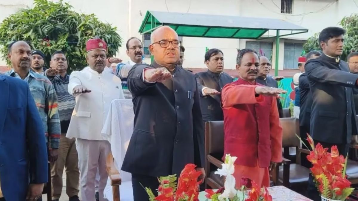 From Euthanasia Plea to Republic Day Guest: Kanpur Auto Driver's Inspiring Story