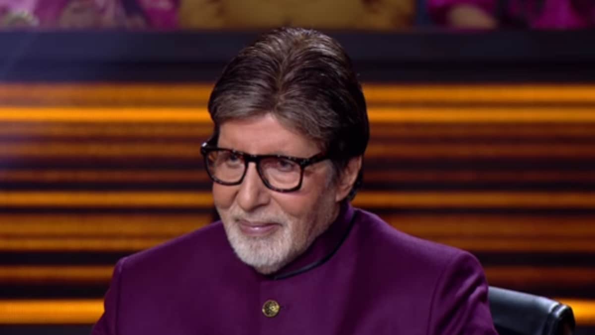 From Rs. 400 a Month to Bollywood Legend: Amitabh Bachchan’s Inspiring Journey