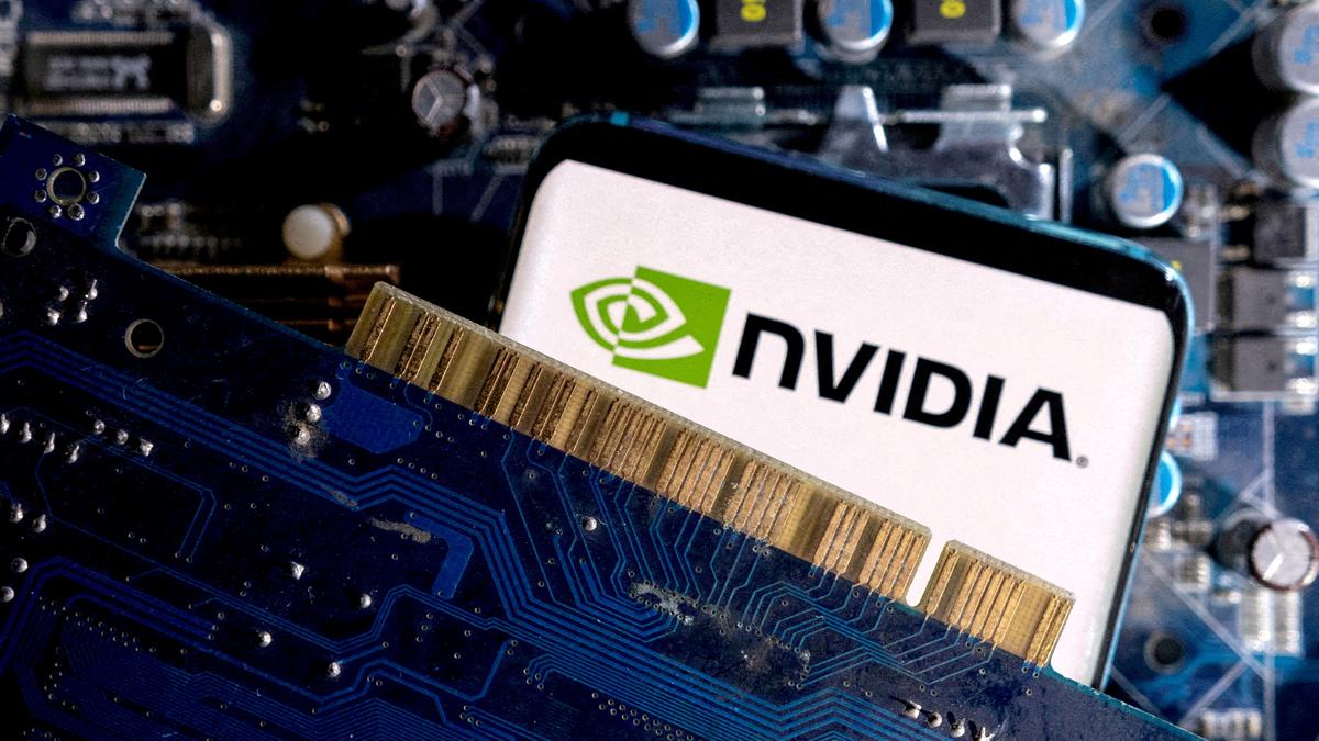 Nvidia’s AI Dreams Take a Hit: Earnings Report Sparks Tech Selloff
