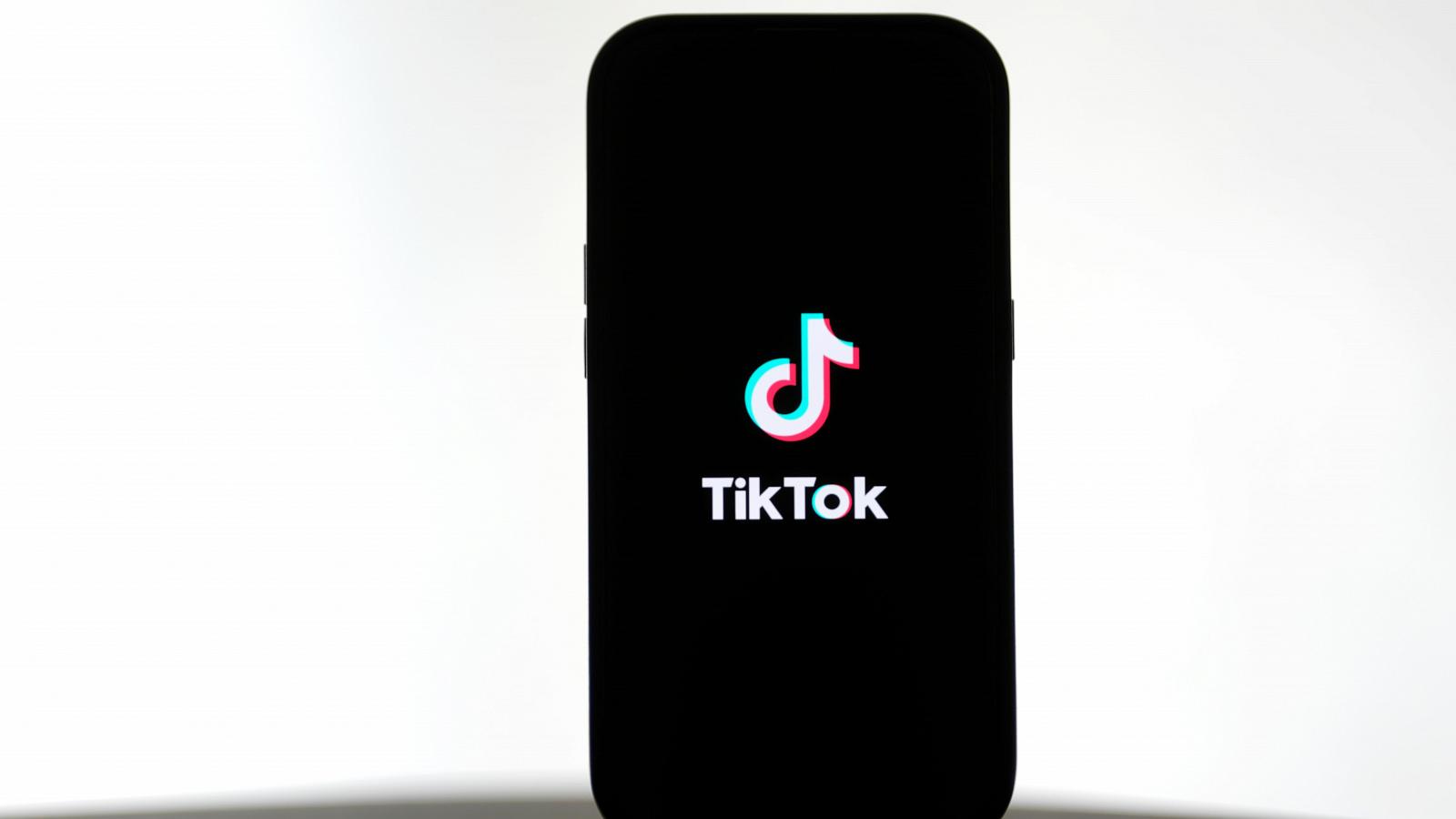 TikTok Frenzy: Phones with TikTok Sell for Thousands After Brief Ban!